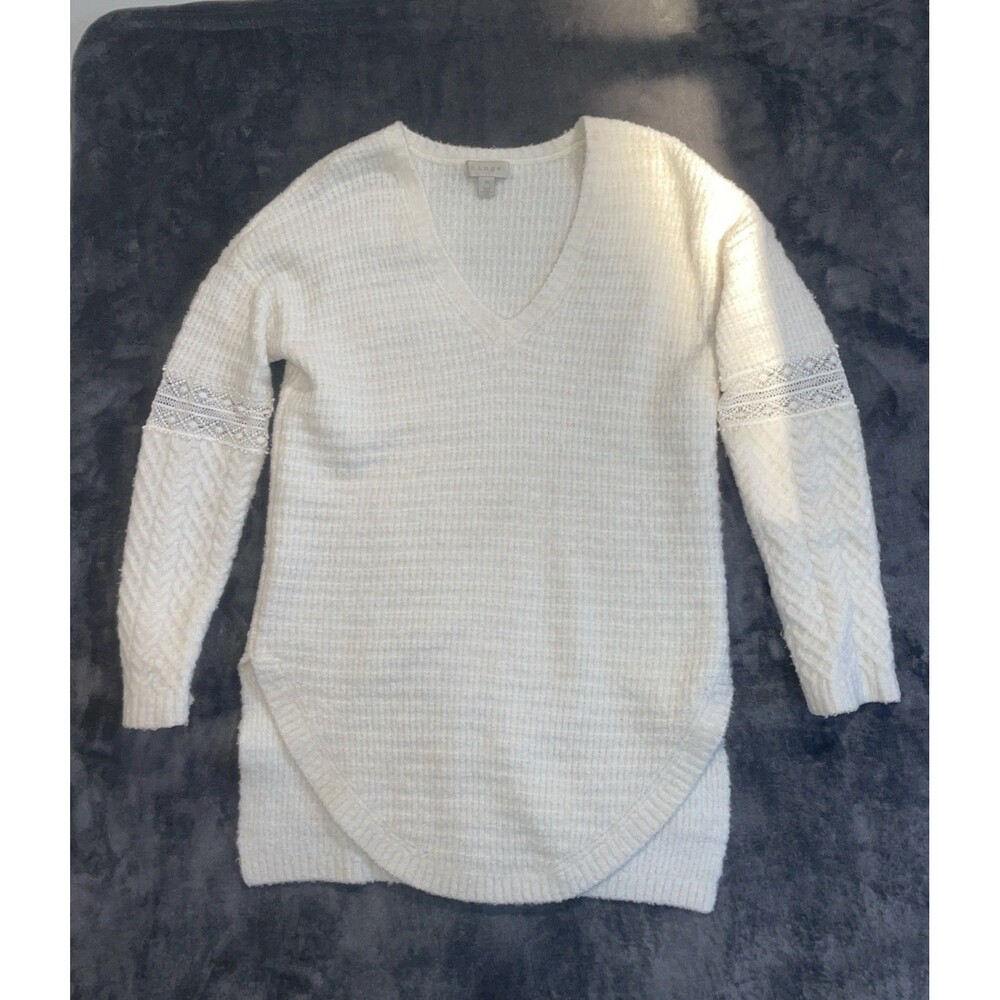 Hinge Women's V-Neck Ivory Tunic Pullover Sweater with Lace Detail Size XS